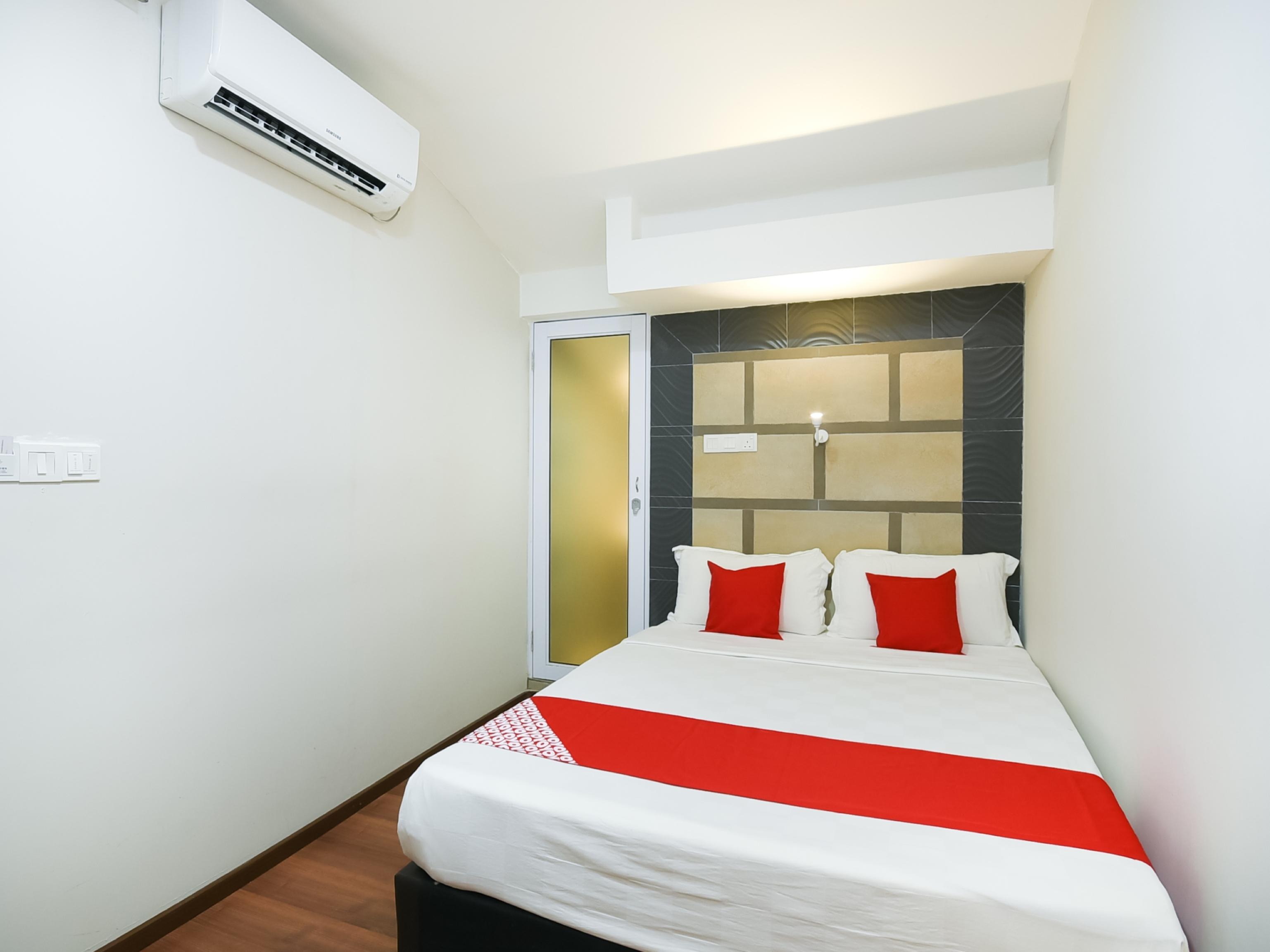 Oyo 1023 La Mirina Boutique Inn Екстериор снимка