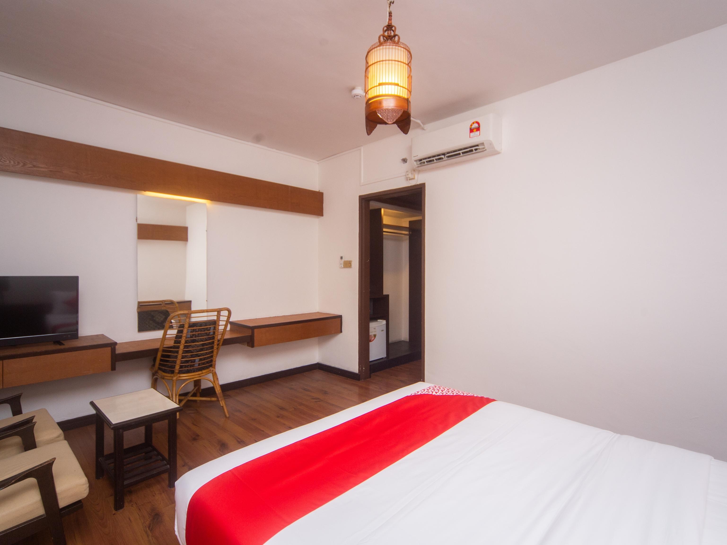 Oyo 1023 La Mirina Boutique Inn Екстериор снимка