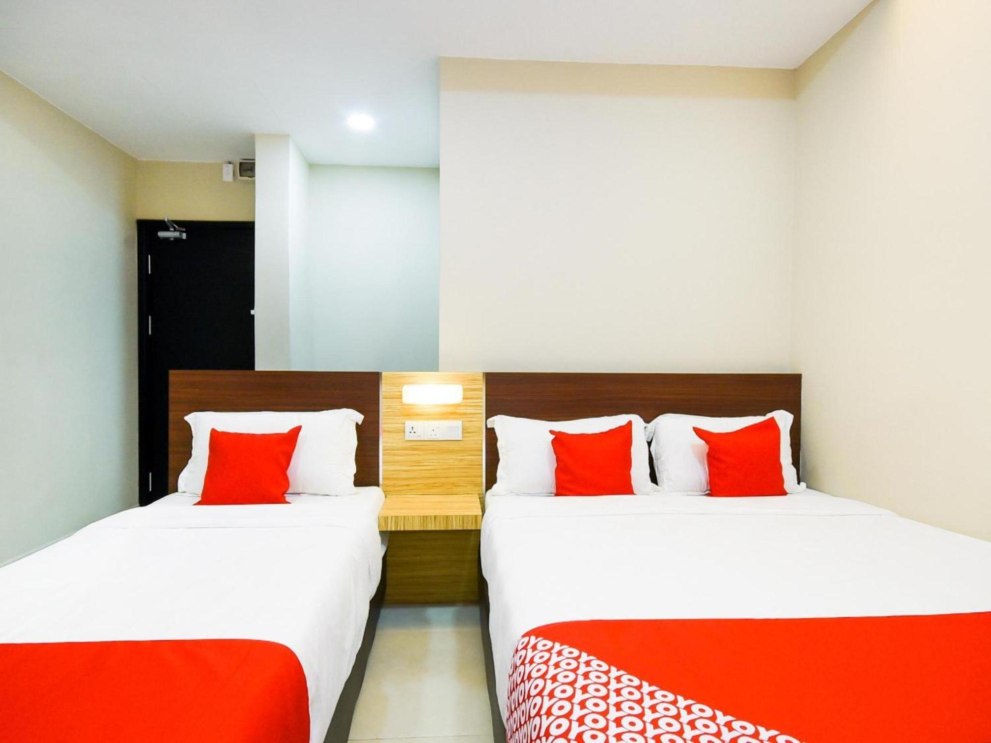 Oyo 1023 La Mirina Boutique Inn Екстериор снимка