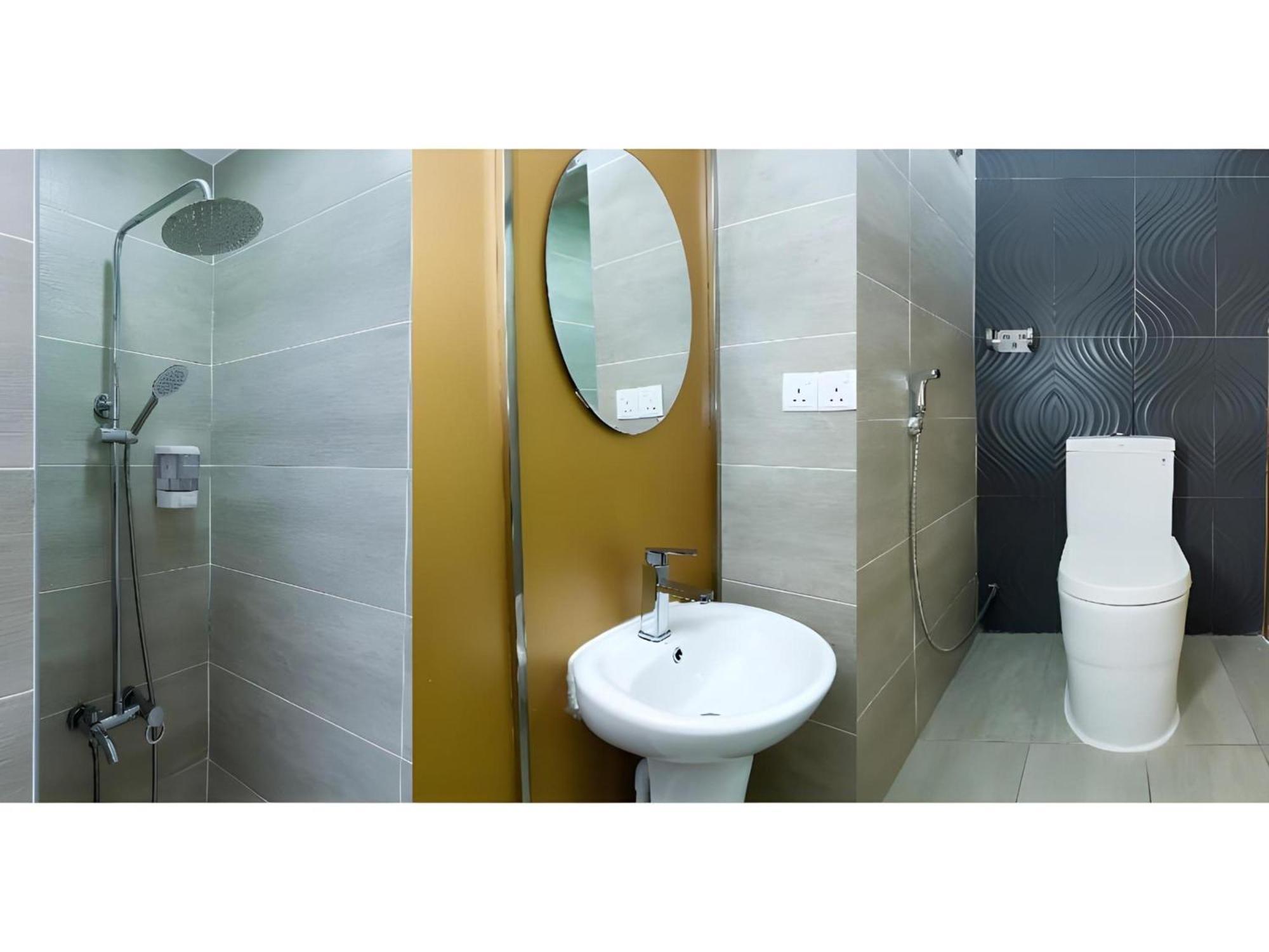 Oyo 1023 La Mirina Boutique Inn Екстериор снимка