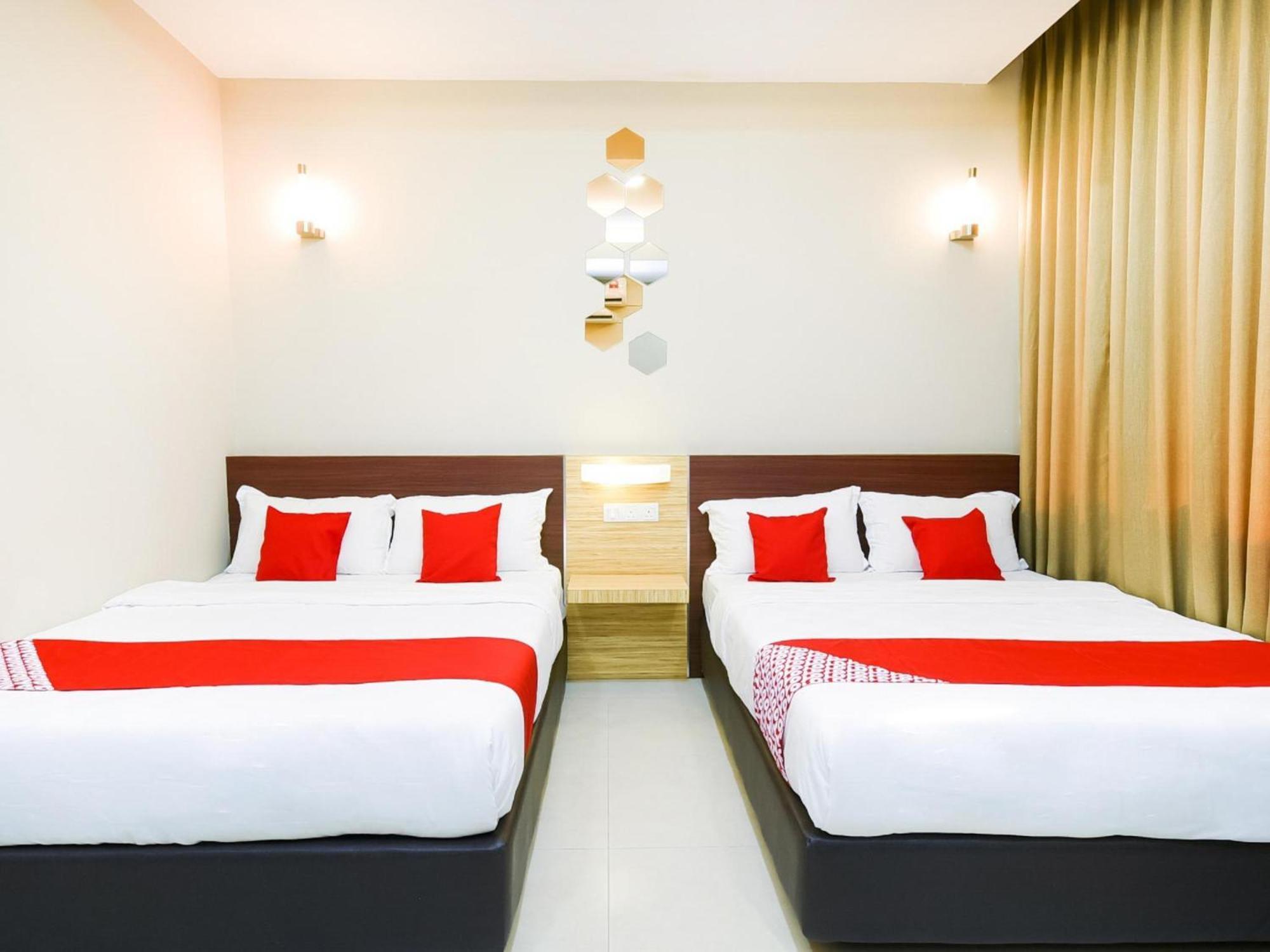 Oyo 1023 La Mirina Boutique Inn Екстериор снимка