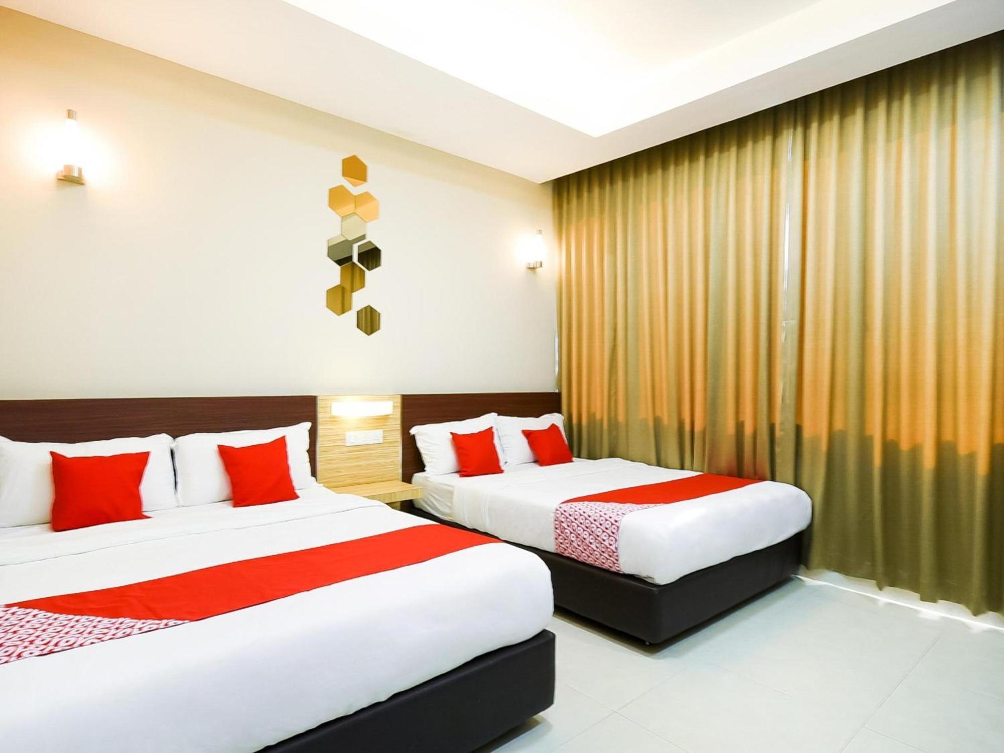 Oyo 1023 La Mirina Boutique Inn Екстериор снимка